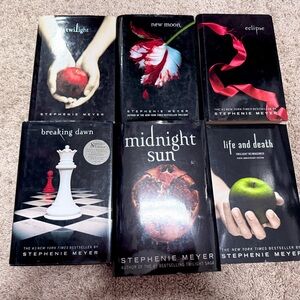 Twilight Saga Book Set by Stephenie Meyer